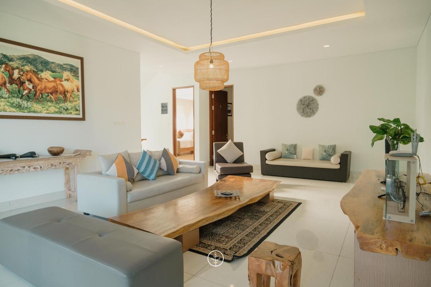 Narwastu Hill View Villa 6 Bedrooms With A Private Swimming Pool Бандунг Экстерьер фото