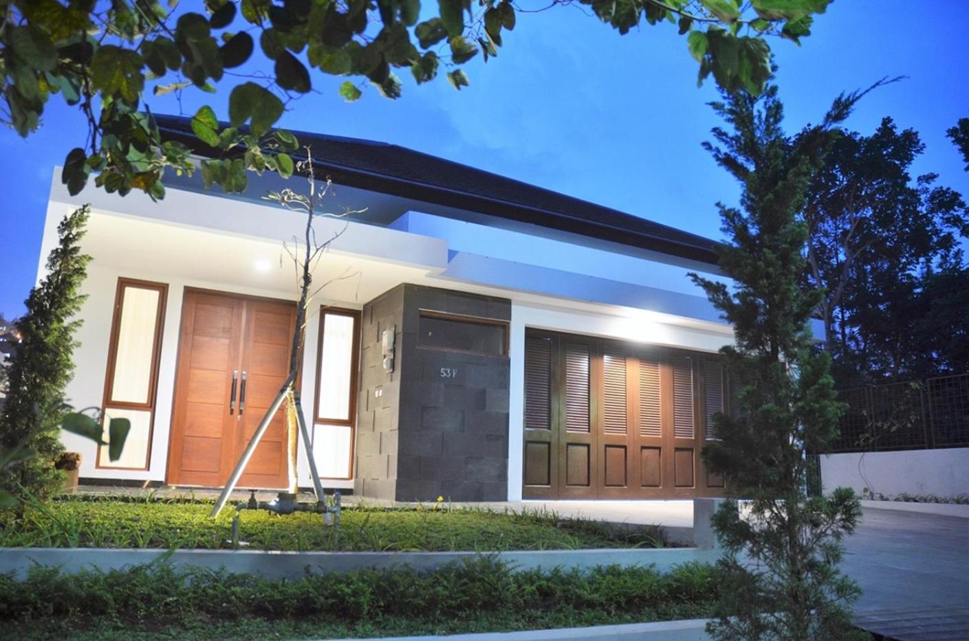 Narwastu Hill View Villa 6 Bedrooms With A Private Swimming Pool Бандунг Экстерьер фото